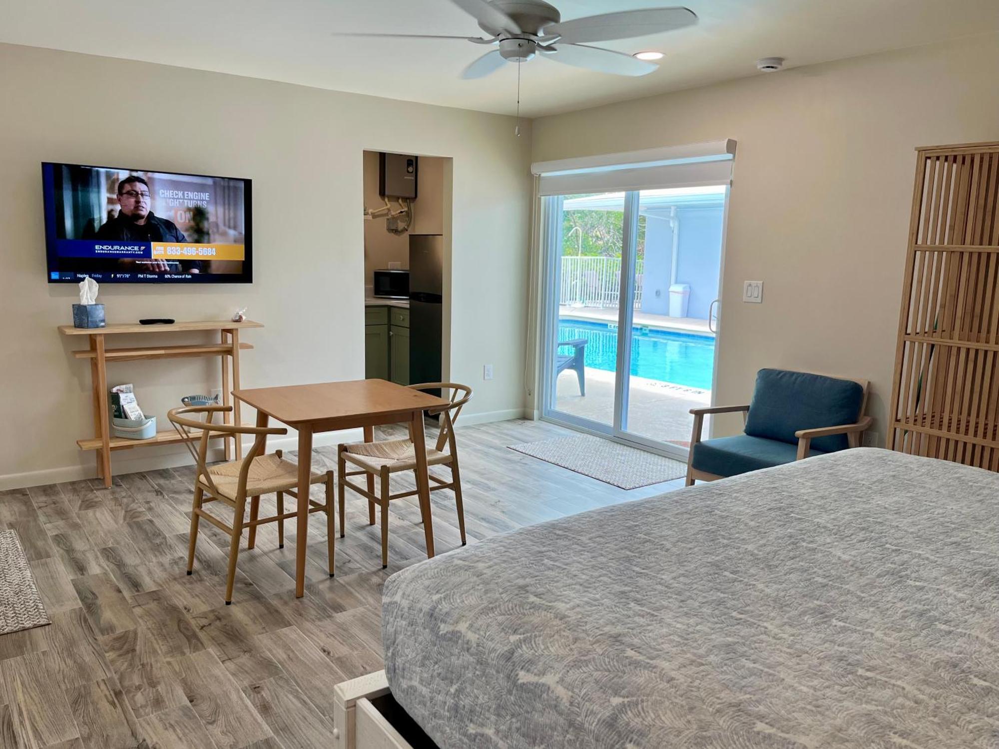 Sunshine Island Inn - Adults Only Санибел Екстериор снимка
