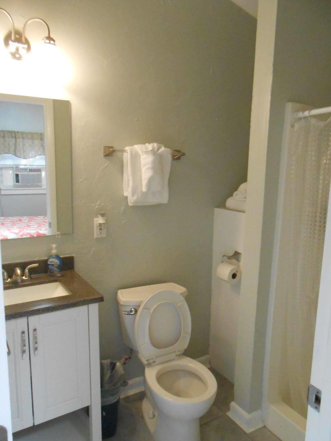Sunshine Island Inn - Adults Only Санибел Екстериор снимка
